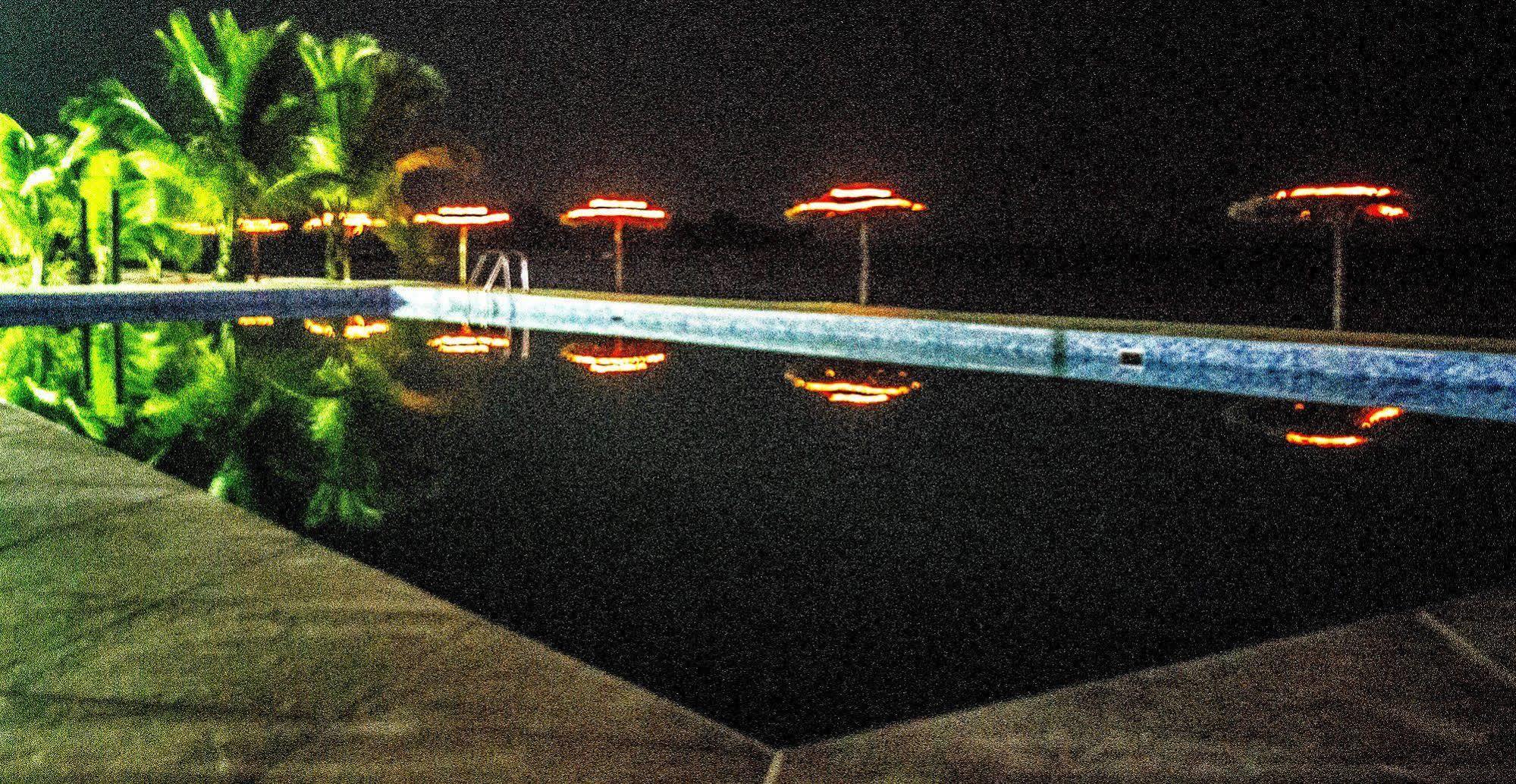 The Place Resort At Tokeh Beach Freetown Eksteriør billede